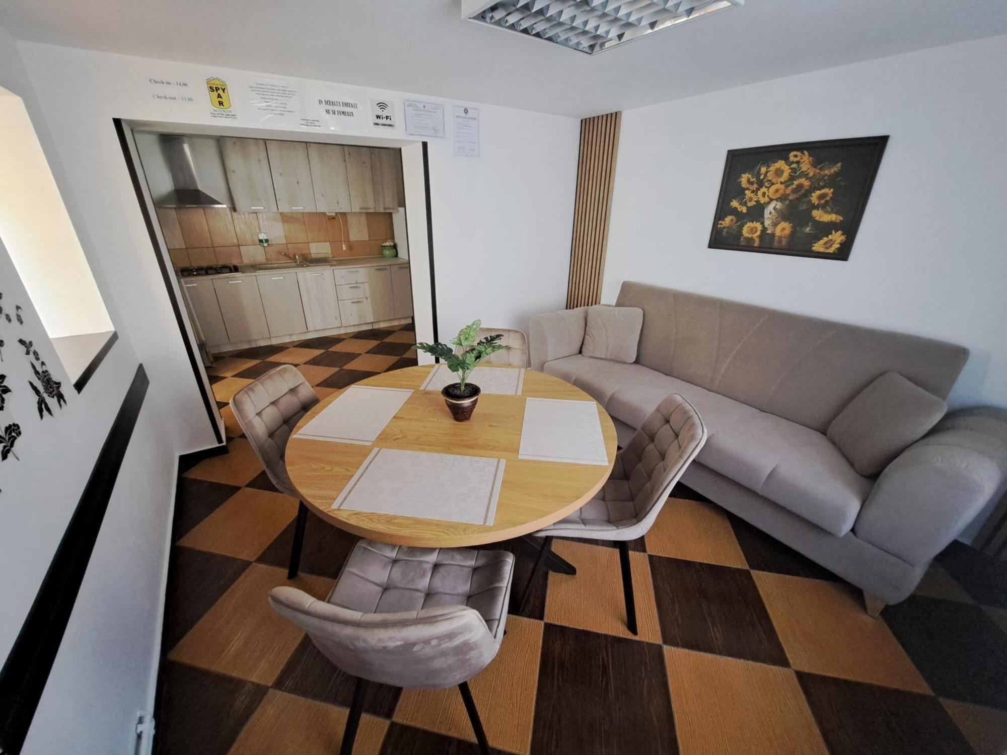 Shelby Accommodation -Adult Only- Sinaia Exterior foto