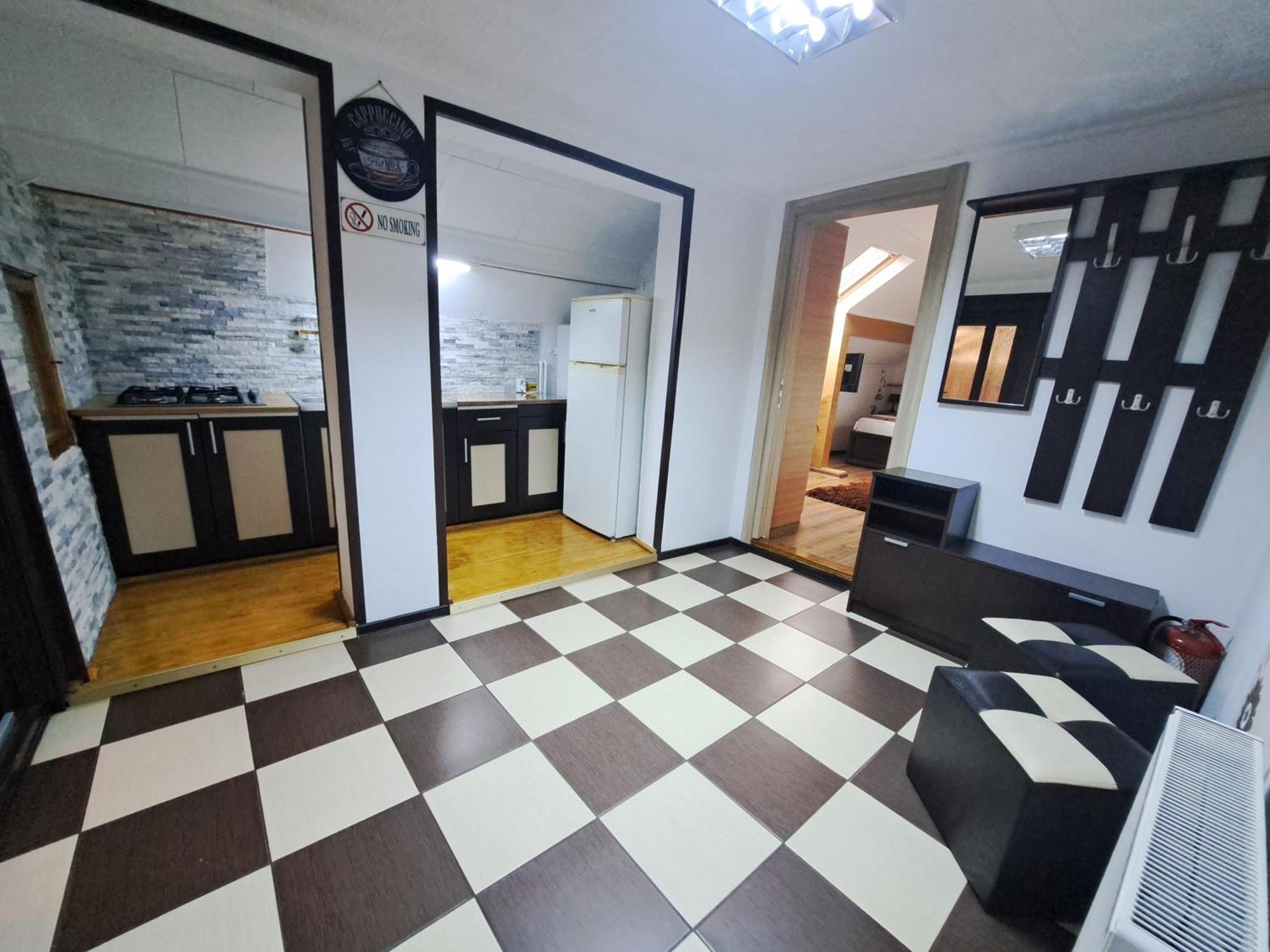 Shelby Accommodation -Adult Only- Sinaia Exterior foto